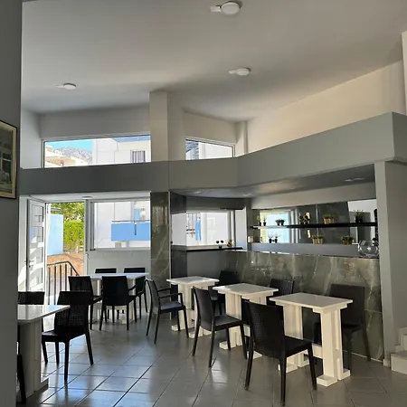 Simple Blue فندق