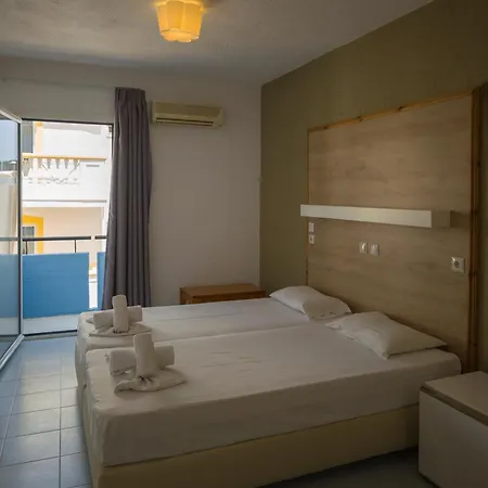 Simple Blue Hotel 2*