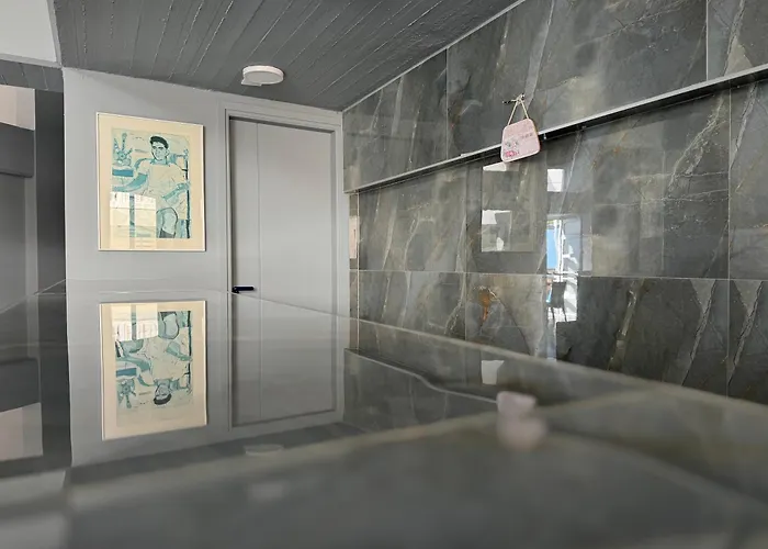 Simple Blue 2* Hersonissos (Crete)