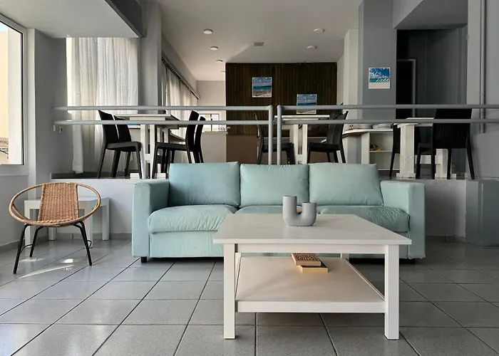 Simple Blue Hotel Hersonissos (Crete)