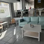 Szálloda Simple Blue Herszonisszosz