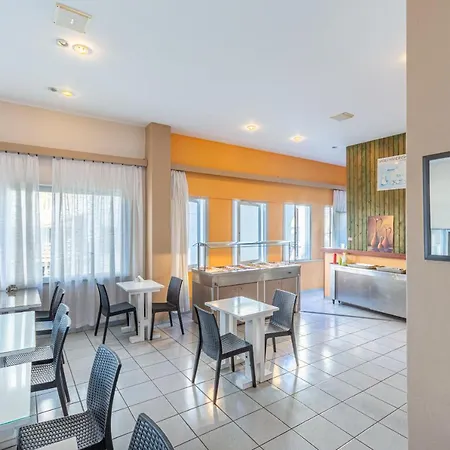 Simple Blue 2* Hersonissos (Crete)