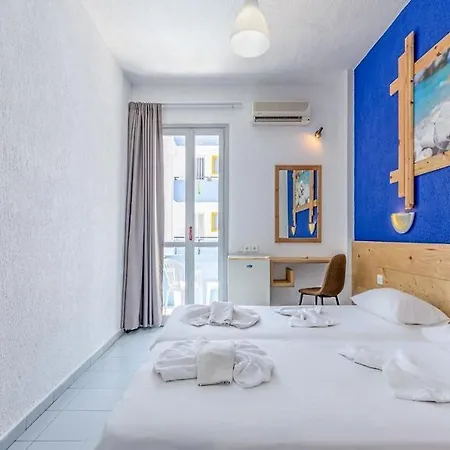 Simple Blue Hotel 2*