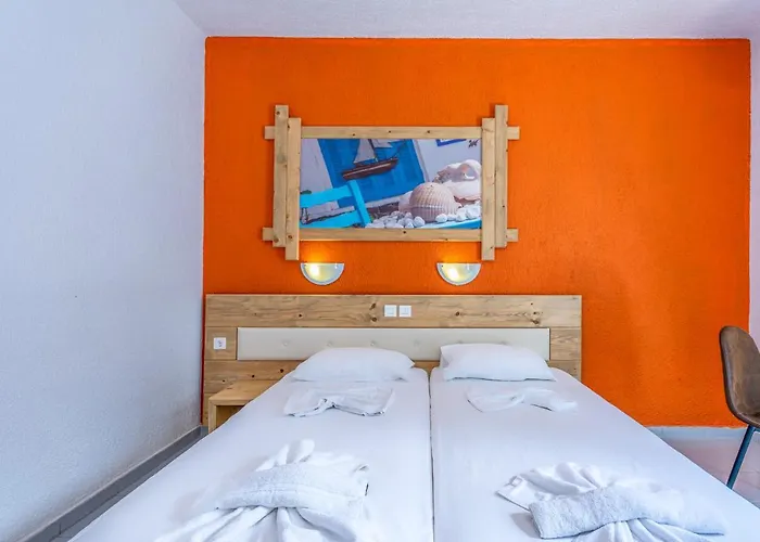 Hotel Simple Blue 2*