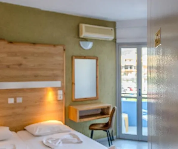 Hotel Simple Blue 2*