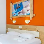 Simple Blue Hotel