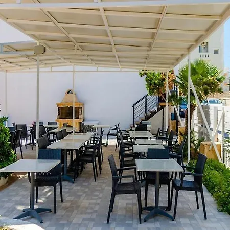 Simple Blue Херсонісос